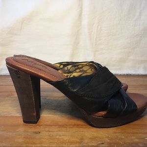 Naya Black Leather Sandals/Heels